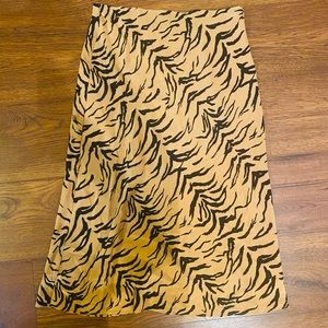 Madewell silk midi tiger print skirt size 10.